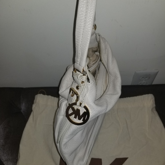 Purse - Picture 2 of 4